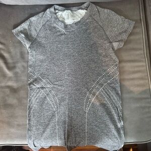 Zella Athletic Short Sleeve